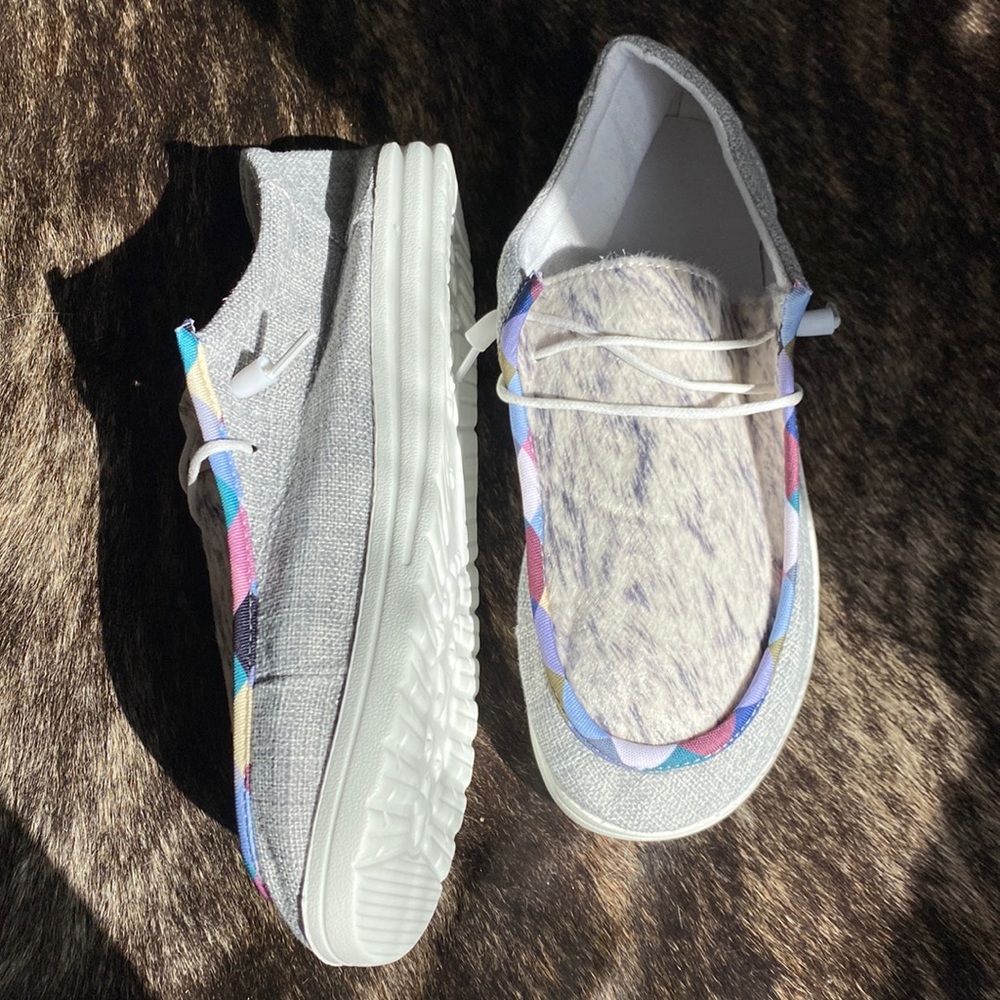 Light Grey Faux Hair On Flat Sneaker - With Edging - Similar to Hey Dudes - Picture 2 of 3